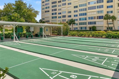 Condo in Saint Petersburg, Florida, 2 bedrooms  № 1768972 - photo 21