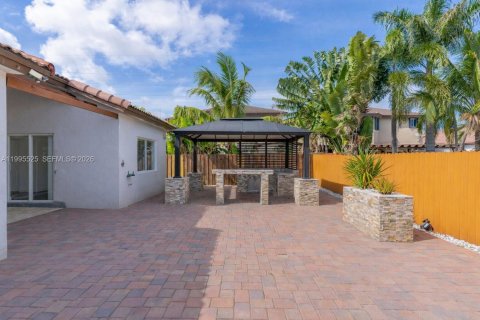 Casa en venta en Homestead, Florida, 3 dormitorios, 143.26 m2 № 2058913 - foto 4