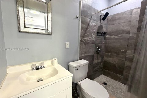 Casa en venta en Homestead, Florida, 3 dormitorios, 143.26 m2 № 2058913 - foto 28