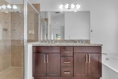 Casa en venta en Homestead, Florida, 3 dormitorios, 143.26 m2 № 2058913 - foto 17