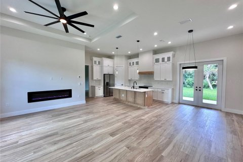 Casa en venta en North Port, Florida, 3 dormitorios, 147.62 m2 № 1869846 - foto 12