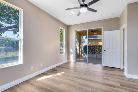 Casa en venta en Orlando, Florida, 3 dormitorios, 168.62 m2 № 1637022 - foto 17