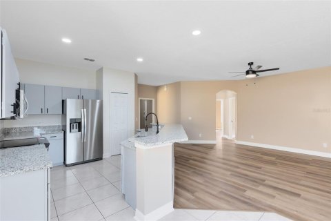 Casa en venta en Orlando, Florida, 3 dormitorios, 168.62 m2 № 1637022 - foto 14