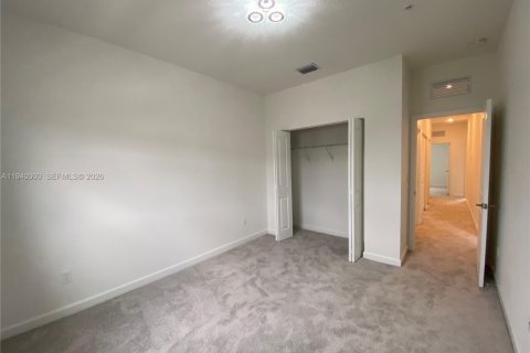 Adosado en alquiler en Pembroke Pines, Florida, 4 dormitorios, 169.83 m2 № 1997848 - foto 22