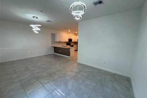 Adosado en alquiler en Pembroke Pines, Florida, 4 dormitorios, 169.83 m2 № 1997848 - foto 13