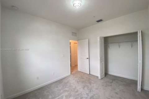 Adosado en alquiler en Pembroke Pines, Florida, 4 dormitorios, 169.83 m2 № 1997848 - foto 27