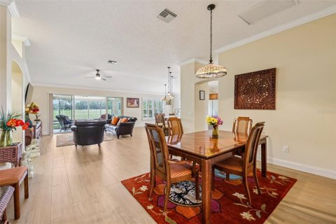 Villa ou maison à vendre à The Villages, Floride: 3 chambres, 187.85 m2 № 2434868 - photo 8