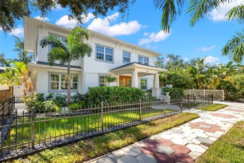 Villa ou maison à vendre à Saint Petersburg, Floride: 6 chambres, 335.38 m2 № 2430563 - photo 3