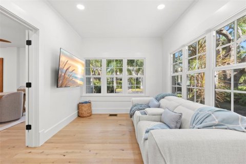 Villa ou maison à vendre à Saint Petersburg, Floride: 6 chambres, 335.38 m2 № 2430563 - photo 22
