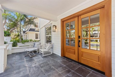 Villa ou maison à vendre à Saint Petersburg, Floride: 6 chambres, 335.38 m2 № 2430563 - photo 6