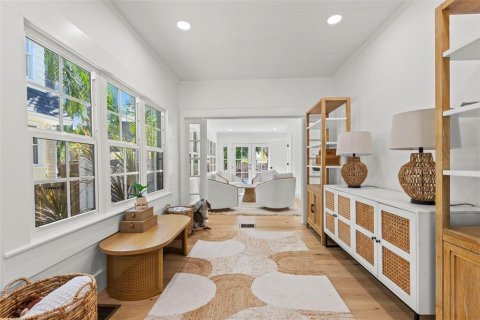 Villa ou maison à vendre à Saint Petersburg, Floride: 6 chambres, 335.38 m2 № 2430563 - photo 24