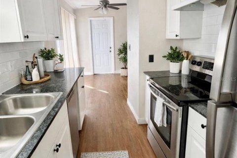 Villa ou maison à vendre à Orlando, Floride: 3 chambres, 89.19 m2 № 2120401 - photo 16
