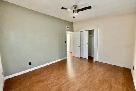 Villa ou maison à vendre à Orlando, Floride: 3 chambres, 89.19 m2 № 2120401 - photo 6