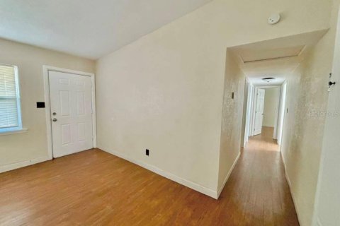 Villa ou maison à vendre à Orlando, Floride: 3 chambres, 89.19 m2 № 2120401 - photo 10