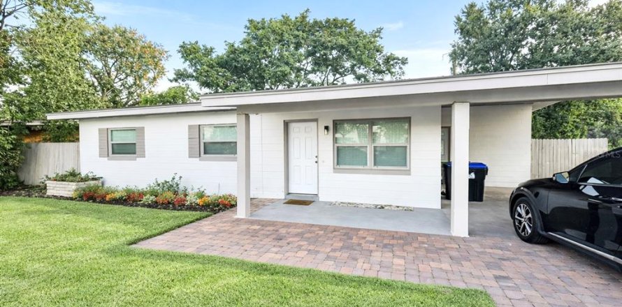 Villa ou maison à Orlando, Floride 3 chambres, 89.19 m2 № 2120401