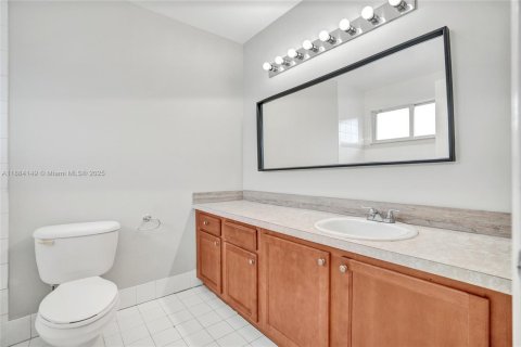 Adosado en alquiler en Pembroke Park, Florida, 3 dormitorios, 119.66 m2 № 1930966 - foto 22