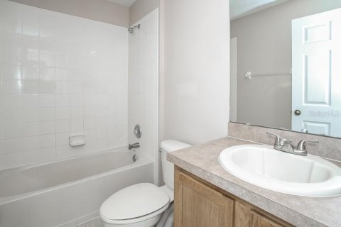 Villa ou maison à louer à Orlando, Floride: 4 chambres, 168.99 m2 № 2406985 - photo 15