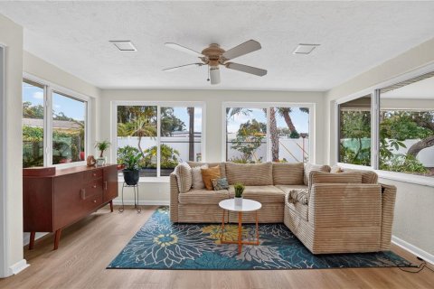 Villa ou maison à vendre à Saint Petersburg, Floride: 2 chambres, 125.98 m2 № 2149447 - photo 28