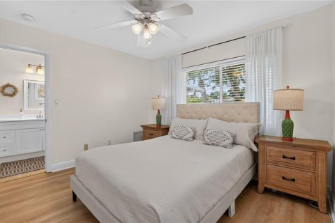 Villa ou maison à vendre à Saint Petersburg, Floride: 2 chambres, 125.98 m2 № 2149447 - photo 20
