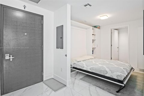Copropriété à louer à Miami, Floride: 1 chambre, 84.17 m2 № 1975723 - photo 15