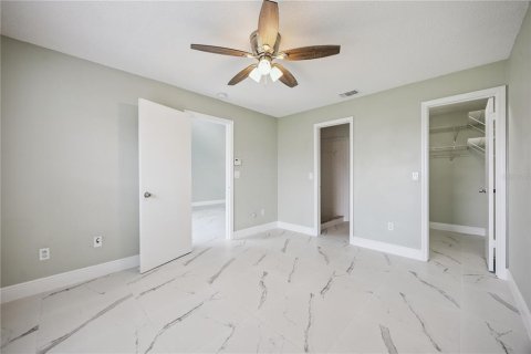 Townhouse in Orlando, Florida 3 bedrooms, 118.82 sq.m. № 2209573 - photo 9