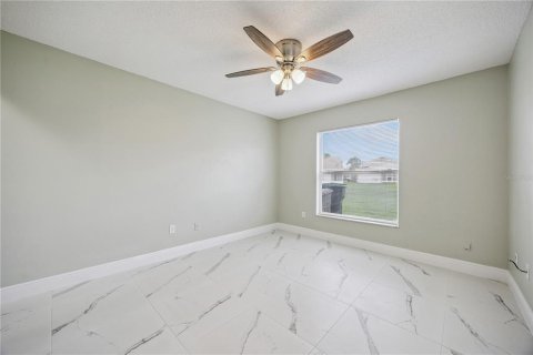Townhouse in Orlando, Florida 3 bedrooms, 118.82 sq.m. № 2209573 - photo 10