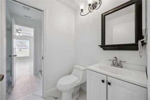 Townhouse in Orlando, Florida 3 bedrooms, 118.82 sq.m. № 2209573 - photo 11