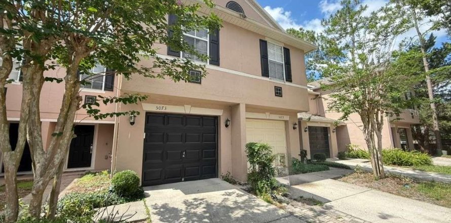 Touwnhouse à Oviedo, Floride 3 chambres, 140.84 m2 № 2127082
