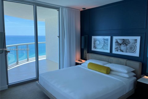 Condominio en venta en Sunny Isles Beach, Florida, 2 dormitorios, 111.58 m2 № 1702692 - foto 2