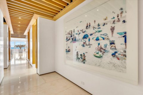 Condominio en venta en Key Biscayne, Florida, 4 dormitorios, 891.86 m2 № 1974615 - foto 18