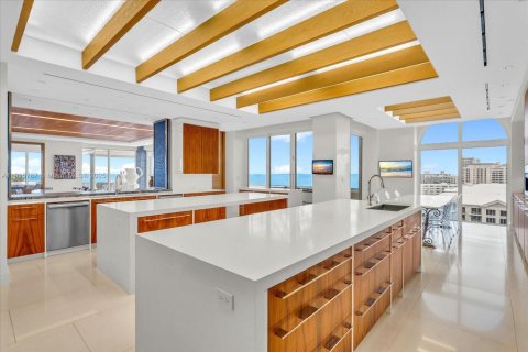 Condominio en venta en Key Biscayne, Florida, 4 dormitorios, 891.86 m2 № 1974615 - foto 17
