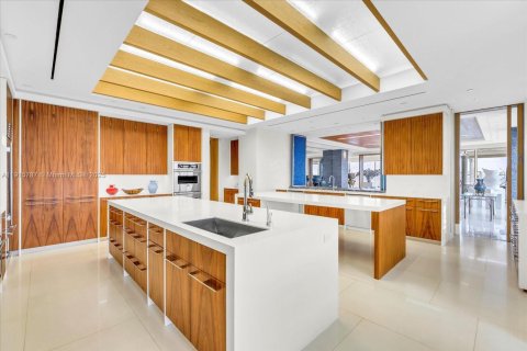 Condominio en venta en Key Biscayne, Florida, 4 dormitorios, 891.86 m2 № 1974615 - foto 15