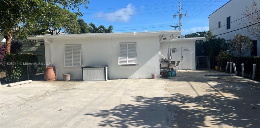 Casa en West Palm Beach, Florida 1 dormitorio, 162.76 m2 № 1841332