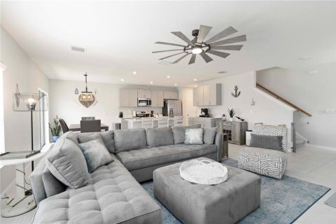 House in Palmetto, Florida 4 bedrooms, 215.53 sq.m. № 1801504 - photo 7