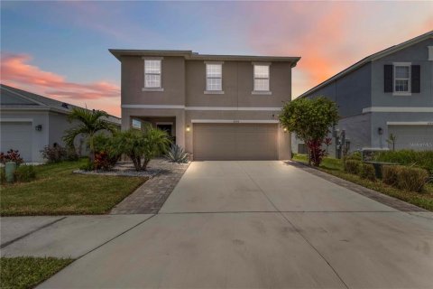 House in Palmetto, Florida 4 bedrooms, 215.53 sq.m. № 1801504 - photo 1