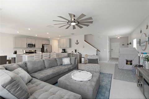 House in Palmetto, Florida 4 bedrooms, 215.53 sq.m. № 1801504 - photo 8