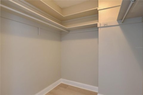 Condominio en venta en Saint Petersburg, Florida, 1 dormitorio, 69.21 m2 № 1902713 - foto 21
