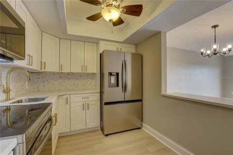 Condominio en venta en Saint Petersburg, Florida, 1 dormitorio, 69.21 m2 № 1902713 - foto 18