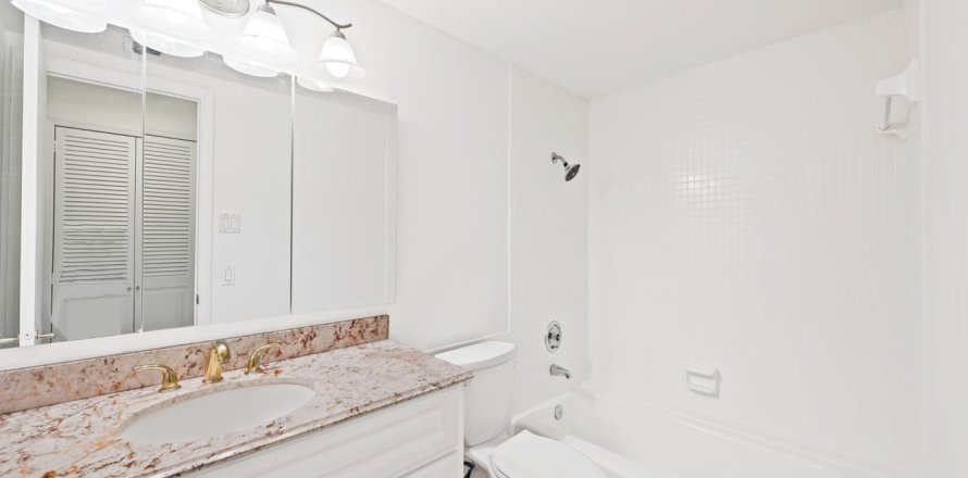 Condominio en Fort Lauderdale, Florida, 2 dormitorios № 1065738