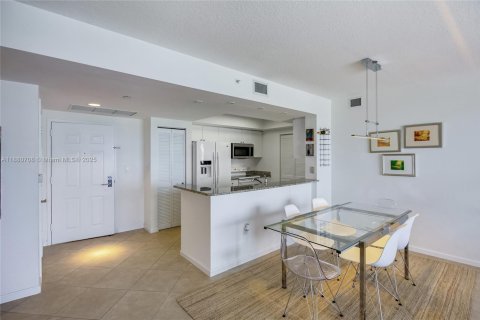 Купить кондоминиум в Авентура, Флорида 2 спальни, 109.16м2, № 2013045 - фото 6