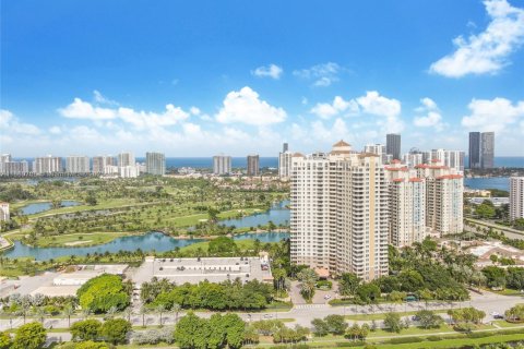 Купить кондоминиум в Авентура, Флорида 2 спальни, 109.16м2, № 2013045 - фото 23