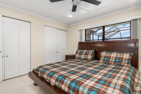 House in Port Charlotte, Florida 3 bedrooms, 148.36 sq.m. № 1615032 - photo 14