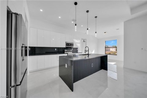 Casa en venta en Lehigh Acres, Florida, 3 dormitorios, 164.99 m2 № 2056315 - foto 7