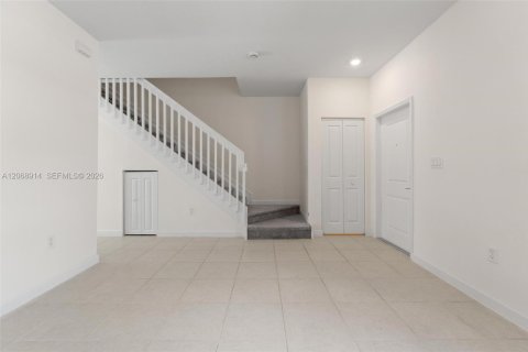 Villa ou maison à louer à Homestead, Floride: 3 chambres № 2292938 - photo 6