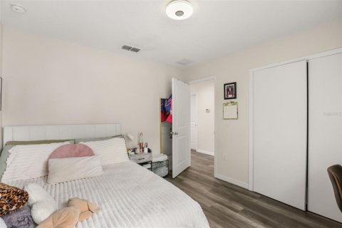 House in Orlando, Florida 3 bedrooms, 167.78 sq.m. № 2231873 - photo 21