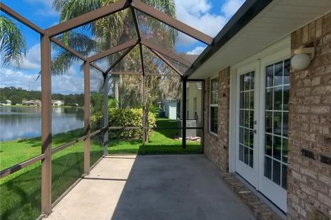 House in Edgewater, Florida 3 bedrooms, 184.13 sq.m. № 1903927 - photo 22