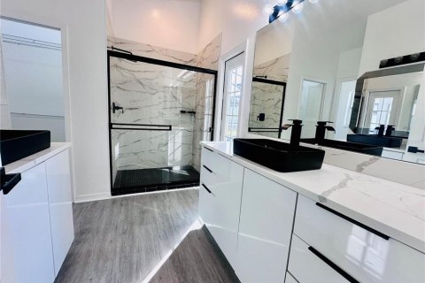 House in Kissimmee, Florida 4 bedrooms, 163.51 sq.m. № 1649876 - photo 24