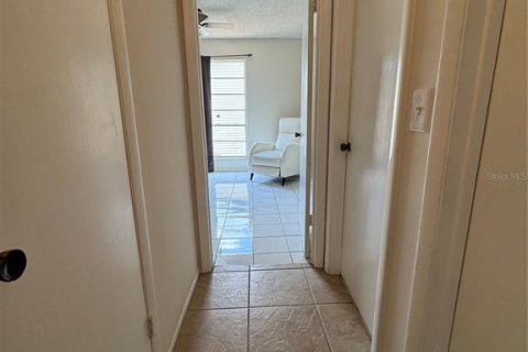 Condo in Orlando, Florida, 3 bedrooms  № 1751695 - photo 25