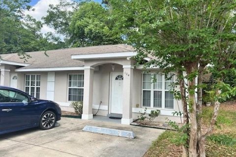 Condo in Ocala, Florida, 2 bedrooms  № 1779084 - photo 1