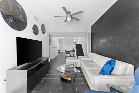 Touwnhouse à louer à Sarasota, Floride: 2 chambres, 161.09 m2 № 2098914 - photo 19